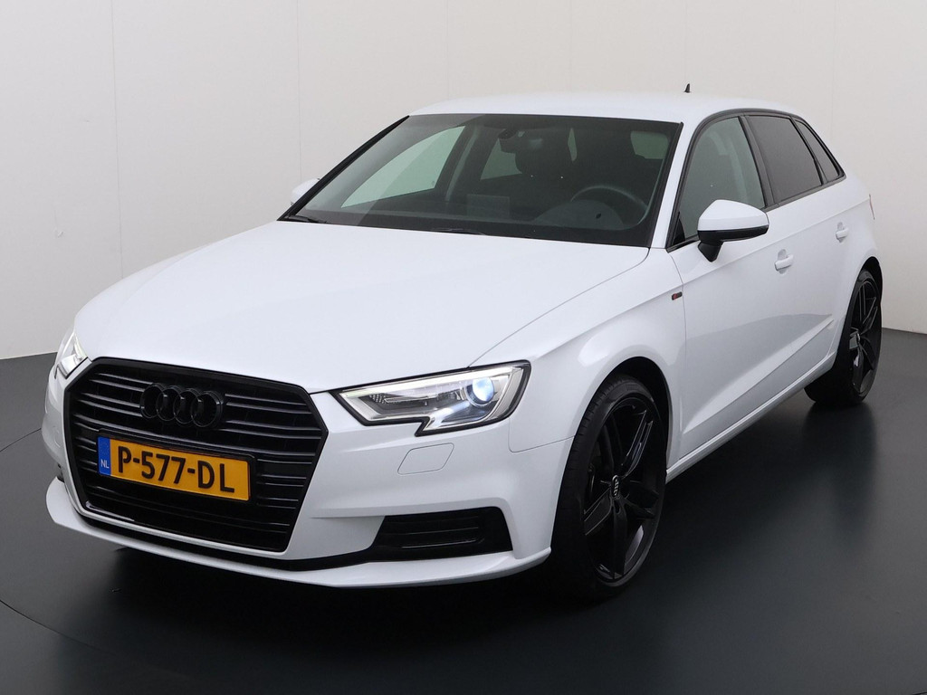Audi A3 Sportback 35 TFSI S-Line 49410364-0.jpg | Wilmsen Automotive