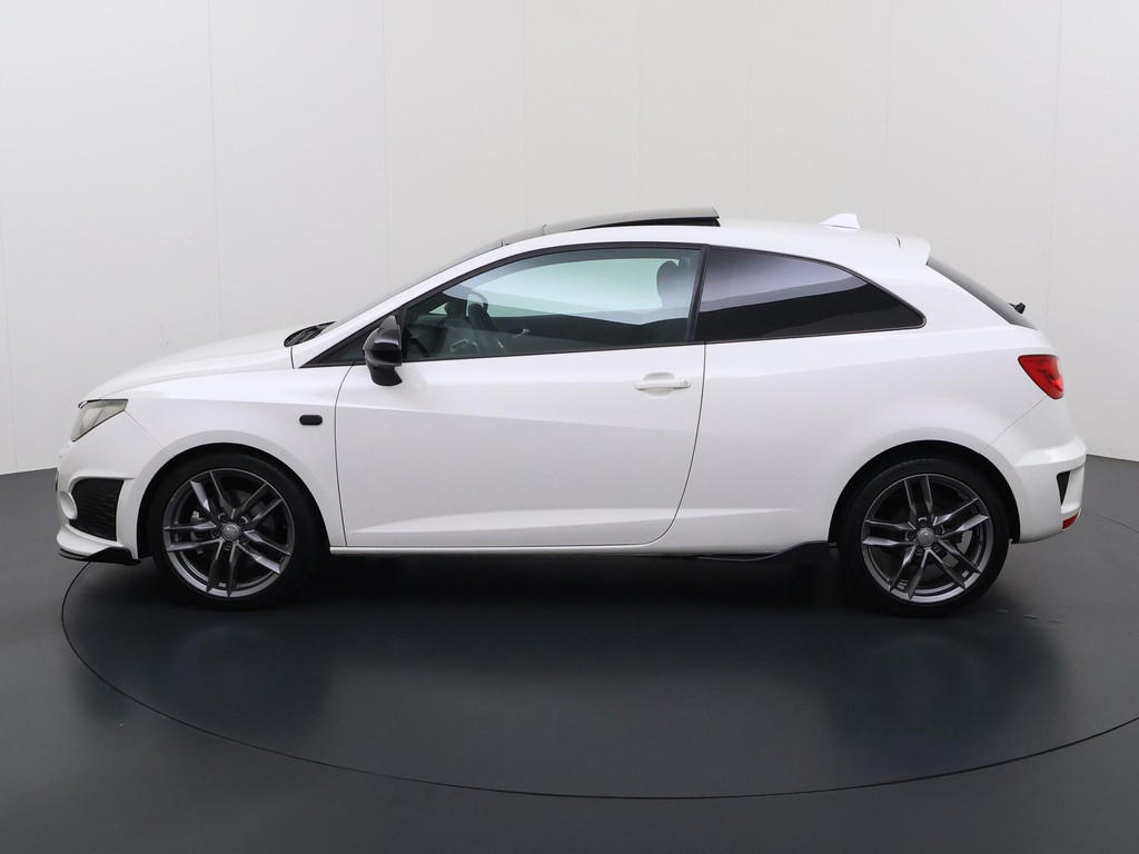 SEAT Ibiza SC 1.4 TSI Cupra Bocanegra 54730235-1.jpg | Wilmsen Automotive
