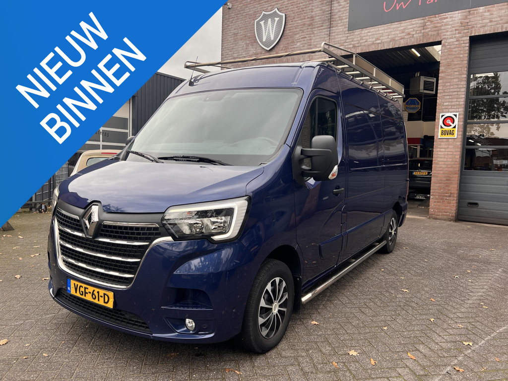 Renault Master T35 2.3 dCi 150 L2H3 Champions Edition 57592814-0.jpg | Wilmsen Automotive