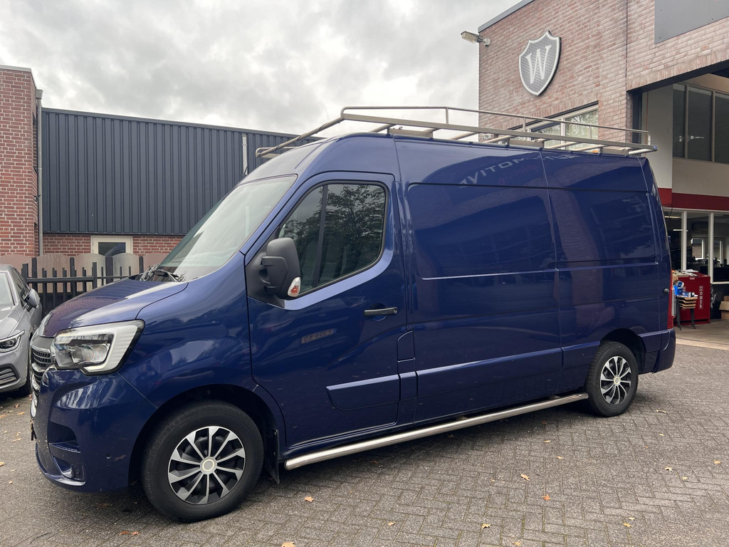 Renault Master T35 2.3 dCi 150 L2H3 Champions Edition 57592814-1.jpg | Wilmsen Automotive